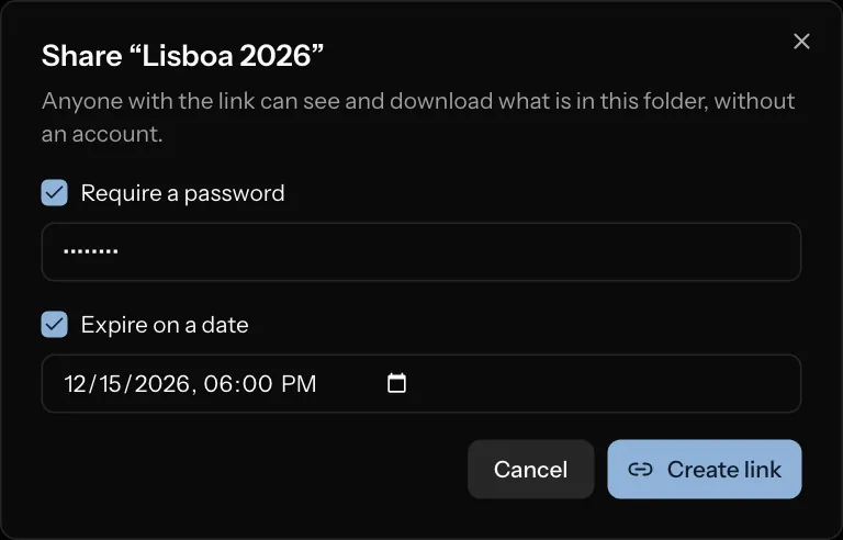 Sharing a folder on the web: a link with a password and an expiry date.