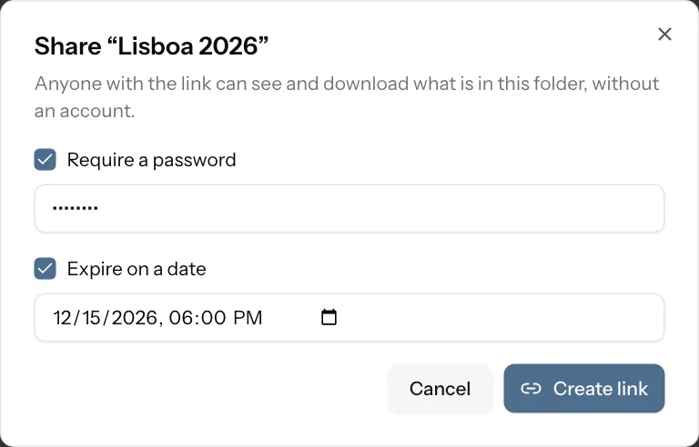 Sharing a folder on the web: a link with a password and an expiry date.
